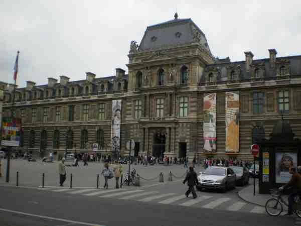 louvre