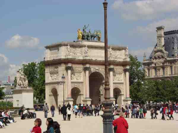louvre